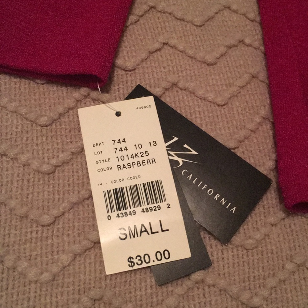 NWT Purple Sweater with asymmetrical neckline - Picture 4 of 4